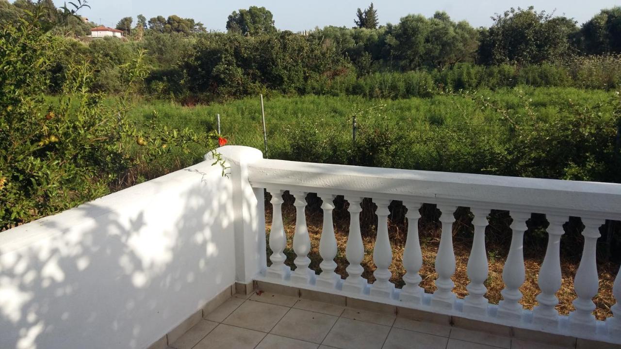 Natalia Apartment ลิคชูรี ภายนอก รูปภาพ